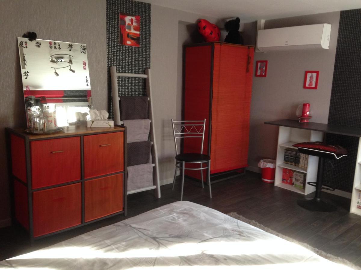 Chambre D'Hotes Hola Laval  Ngoại thất bức ảnh